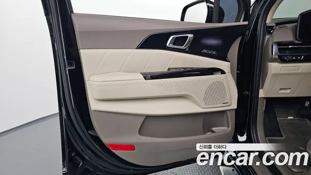 Kia Canival Carnival 4 поколение Бензин 9 мест Hi-Limousine — Фото автомобиля 20