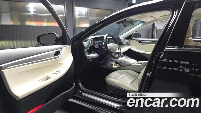 Hyundai Grandeur New — Фото автомобиля 10
