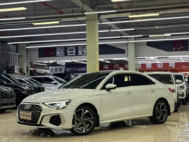 Фотография автомобиля — Audi A3
