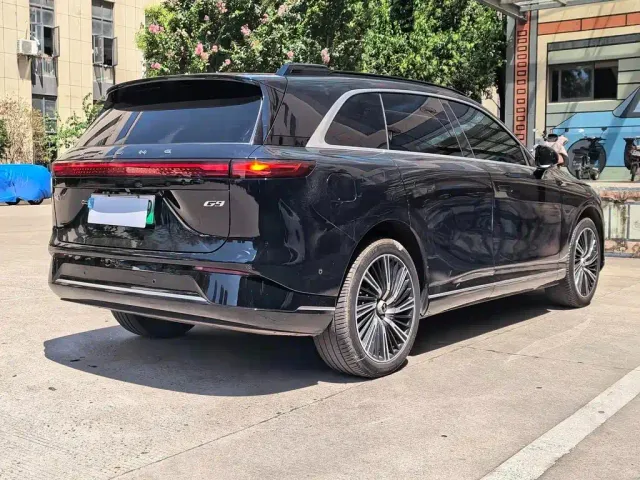 Xpeng G9 — Фото автомобиля 18