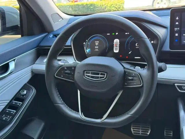 Geely Xingrui — Фото автомобиля 20