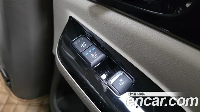 Kia Canival Carnival 4 поколение 9 мест Signature — Фото автомобиля 18