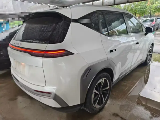 GAC Aion Y — Фото автомобиля 9
