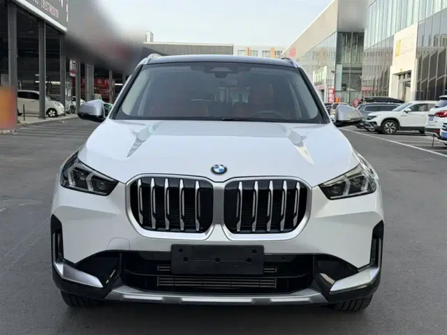BMW X1 — Фото автомобиля 5