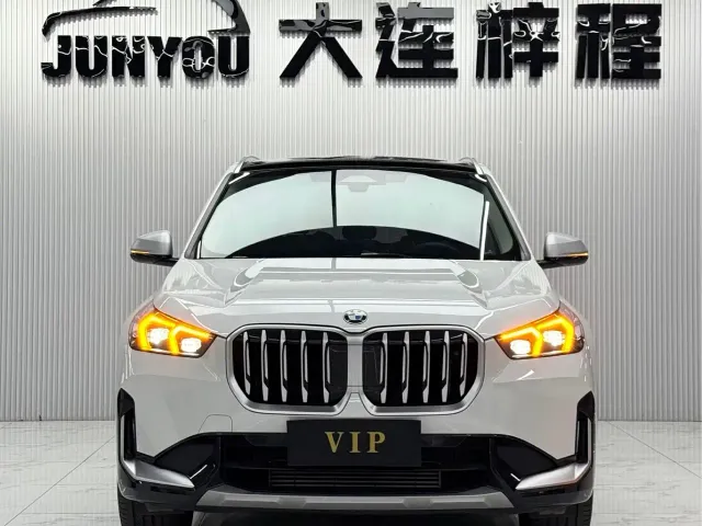 BMW X1 — Фото автомобиля 2