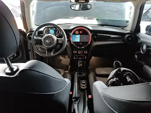 MINI Hatch — Фото автомобиля 5