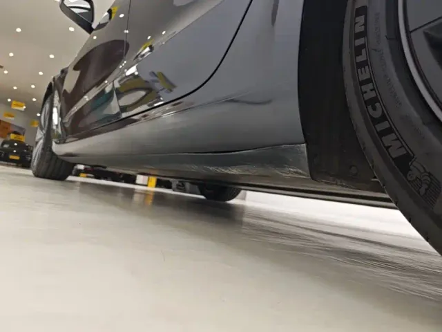 Tesla Model 3 — Фото автомобиля 21