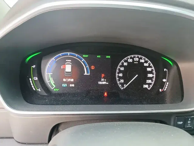 Honda Elysion 2022 2.0L e:HEV Luxury — Фото автомобиля 11