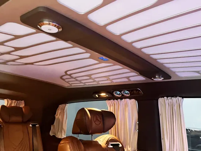 Mercedes-Benz Vito 2023 2.0T Elite 7-Seater — Фото автомобиля 15