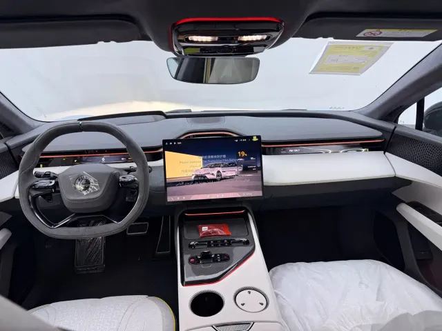 Lotus Emeya — Фото автомобиля 15