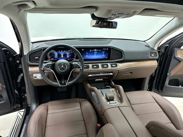 Mercedes-Benz GLE-Class — Фото автомобиля 13