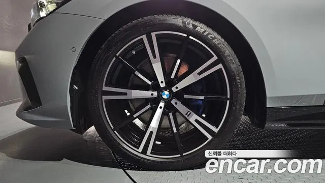 BMW 5-Series 5 серия (G60) 530i xDrive M Sport — Фото автомобиля 5