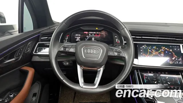 Audi Q7 45 TDI quattro Premium — Фото автомобиля 13