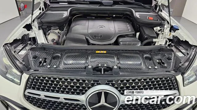 Mercedes-Benz GLE-Class — Фото автомобиля 5
