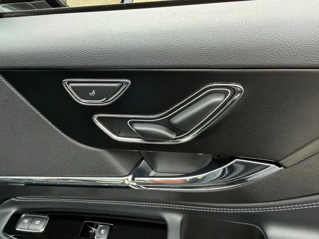 Lincoln Corsair — Фото автомобиля 24