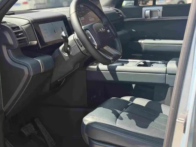 BYD FangChengBao Titanium 7 — Фото автомобиля 14