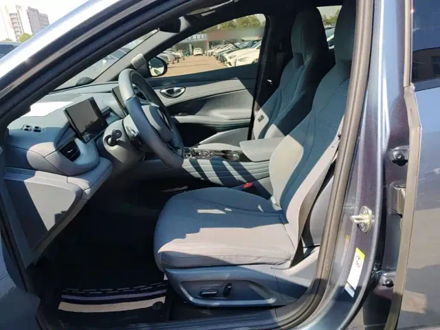 BYD Seal 06 GT — Фото автомобиля 14