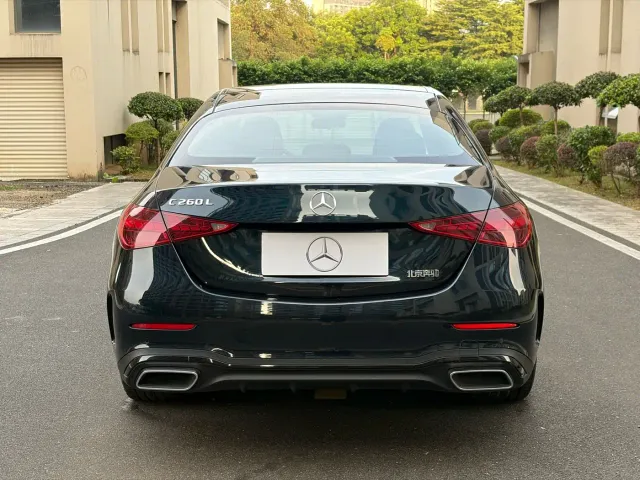Mercedes-Benz C-Class — Фото автомобиля 3