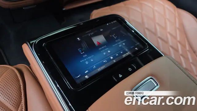 Mercedes-Benz S-Class — Фото автомобиля 17