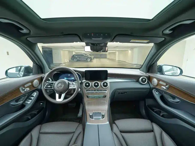 Mercedes-Benz Mercedes-Benz GLC 2021 GLC 300 L 4MATIC Sporty — Фото автомобиля 17