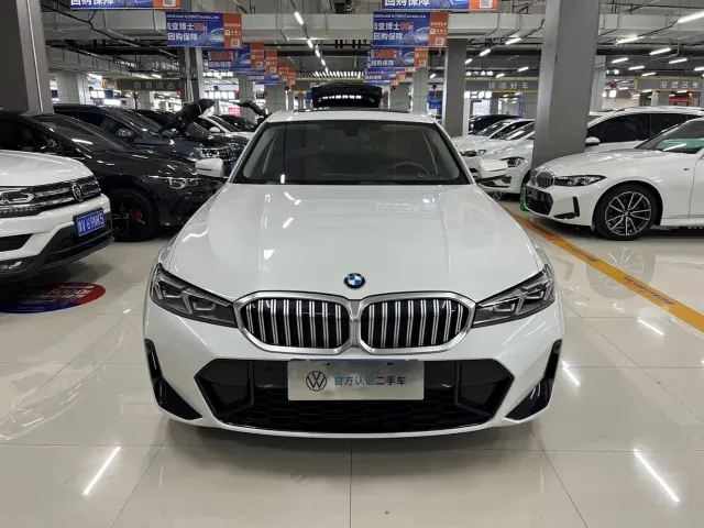 BMW 3 Series — Фото автомобиля 2