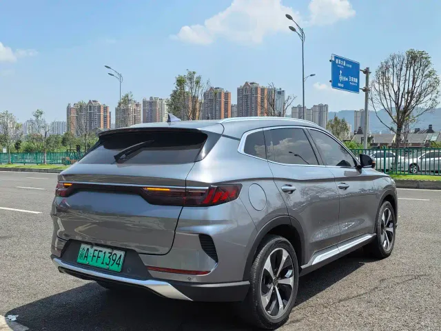 BYD Song PLUS — Фото автомобиля 14