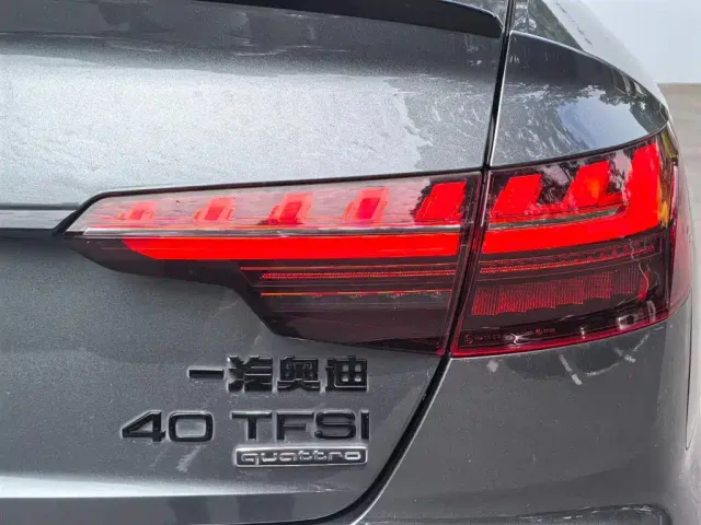 Audi A4L — Фото автомобиля 22