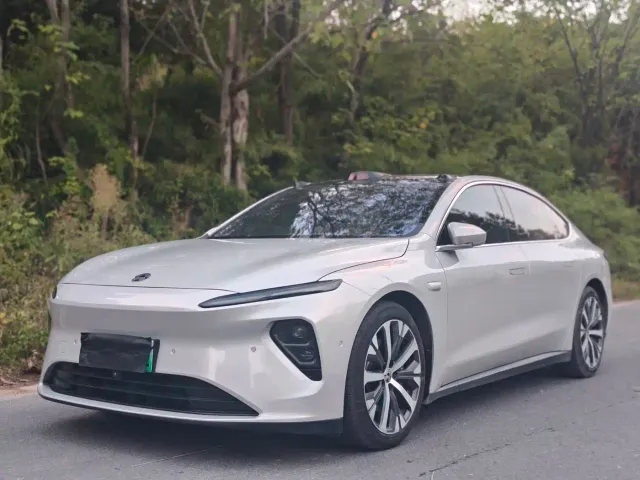 Nio ET7 — Фото автомобиля 2