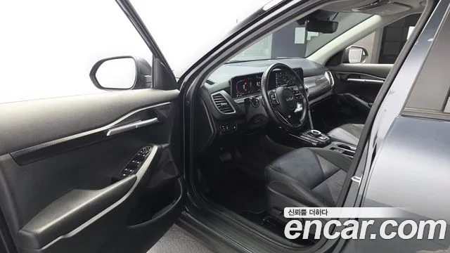 Kia Seltos Бензин 1.6 турбо 2WD — Фото автомобиля 10