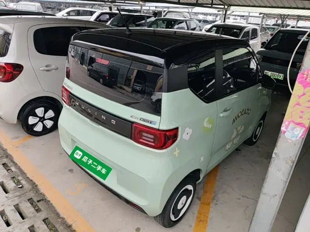 Wuling Hongguang Mini EV — Фото автомобиля 6