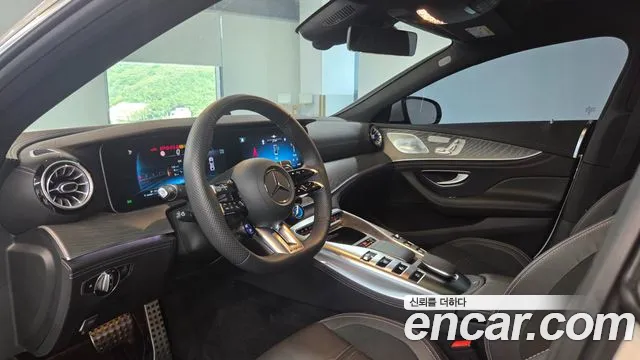 Mercedes-Benz AMG GT 4 двери 43 4MATIC+ — Фото автомобиля 11