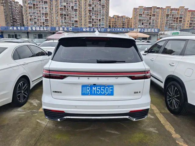 Geely Xingyue L — Фото автомобиля 15