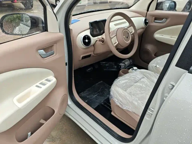 Wuling Hongguang Mini EV — Фото автомобиля 15