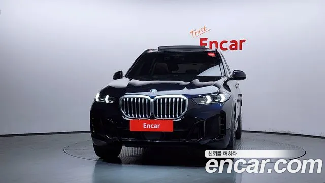 BMW X5 xDrive 40i M Sport — Фото автомобиля 3