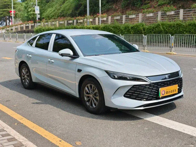 BYD Qin L — Фото автомобиля 2