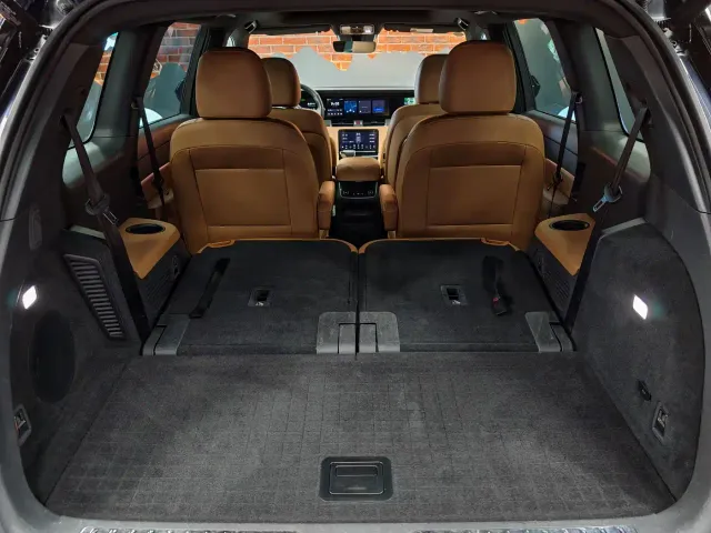 Li Auto ONE — Фото автомобиля 21