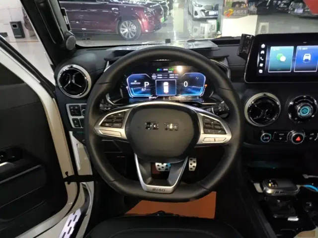 BAIC BJ40 — Фото автомобиля 10