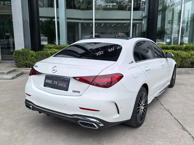 Mercedes-Benz C-Class — Фото автомобиля 4