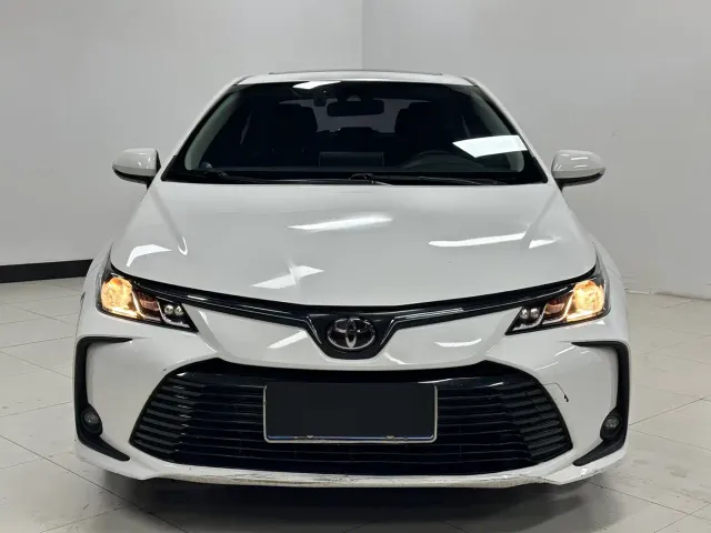 Toyota Corolla — Фото автомобиля 3