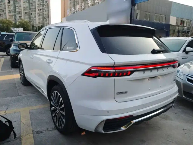 Geely Xingyue L — Фото автомобиля 4