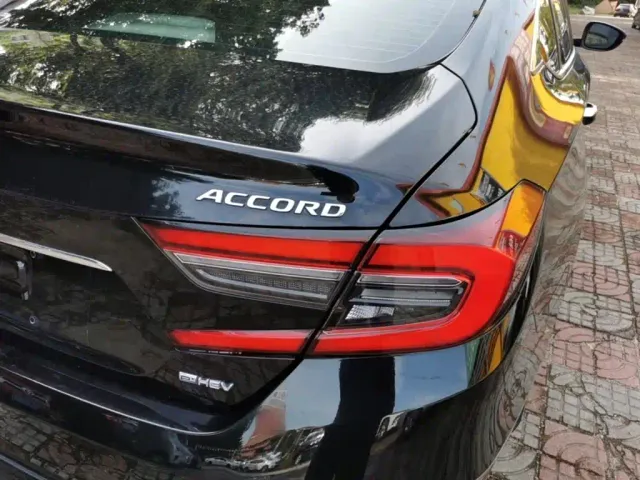 Honda Accord — Фото автомобиля 7