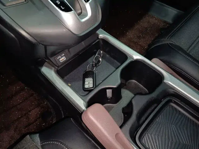 Honda CR-V — Фото автомобиля 10