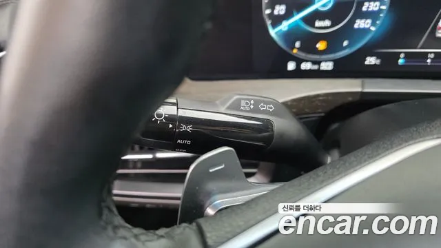 Kia K8 K8 Hybrid — Фото автомобиля 29