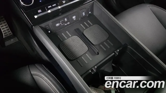 Hyundai Santa Fe MX5 — Фото автомобиля 30