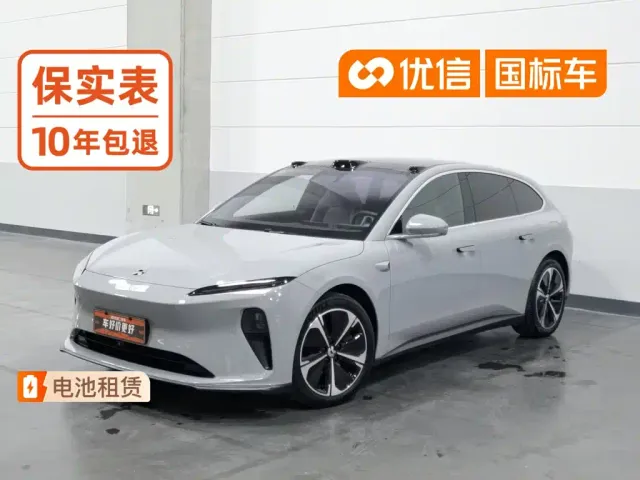 Фотография автомобиля — Nio ET5 Touring