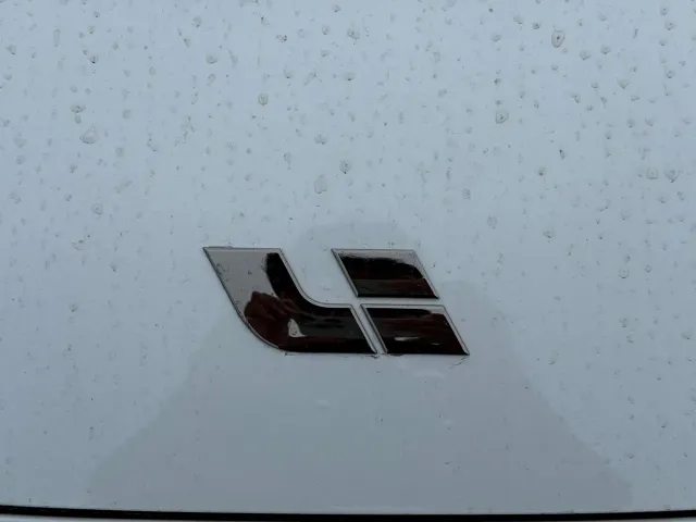 Li Auto i6 — Фото автомобиля 12