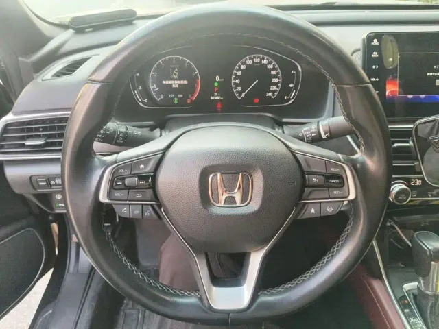 Honda Inspire — Фото автомобиля 6