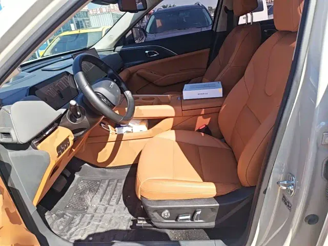 Haval Xiaolong MAX — Фото автомобиля 14