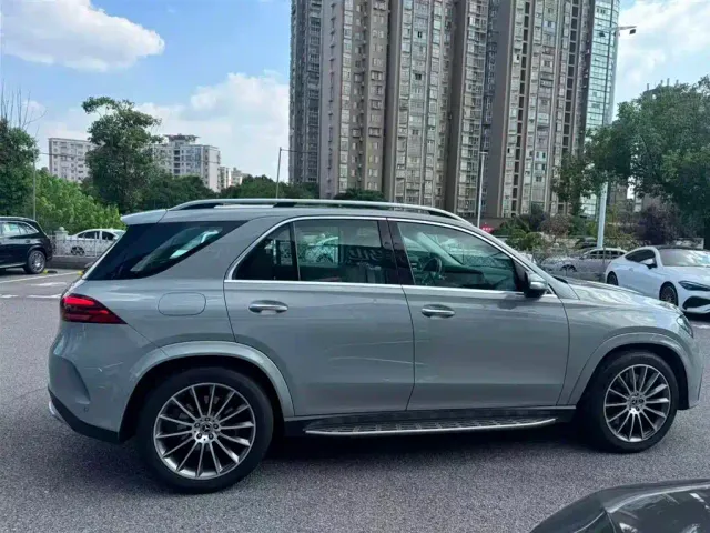 Mercedes-Benz GLE-Class — Фото автомобиля 6