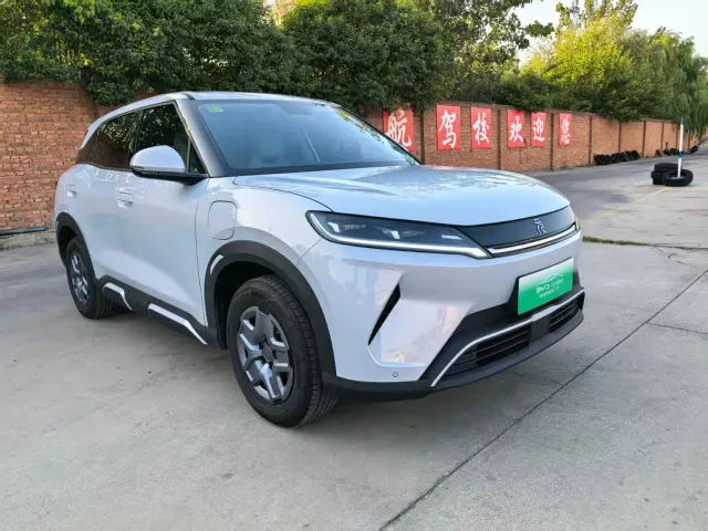 BYD Yuan UP — Фото автомобиля 4